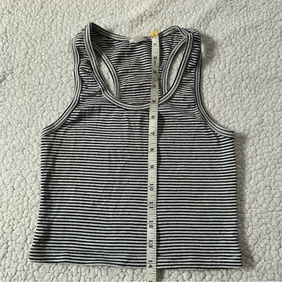 Garage Stripped Cropped Top - Picture 5 of 6